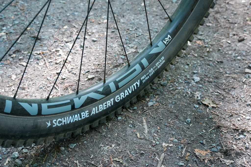 Schwalbe რადიალური MTB საბურავები: რევოლუცია თუ მარკეტინგი?